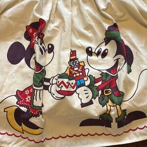 Disney apron - new- never used